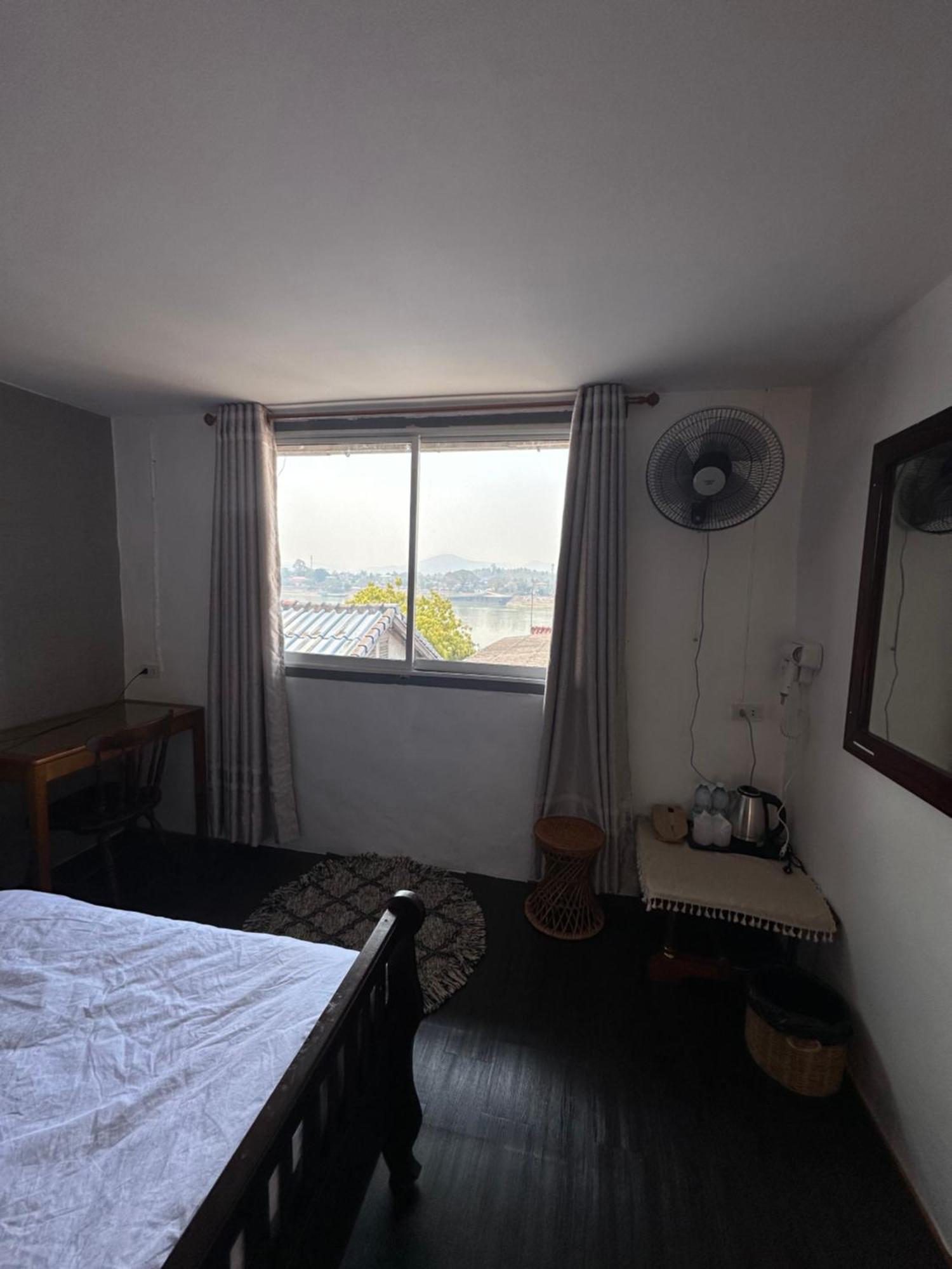 Thadan Guest House บ้านห้วยทราย ภายนอก รูปภาพ